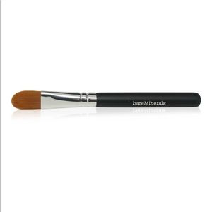 NEW bareMinerals Maximum Coverage Concealer Brush